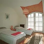 Cseri Vendeghaz Hotel