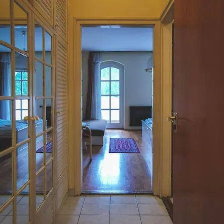 Cseri Kastelyszallo 호텔 3*