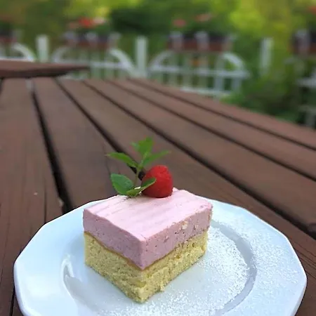 Hotel Cseri Vendeghaz Tótvázsony
