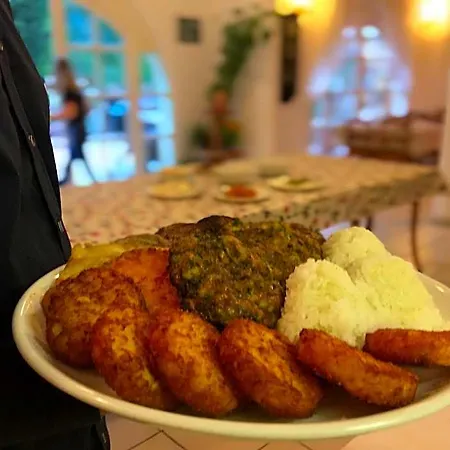 Cseri Vendeghaz Hotel Tótvázsony