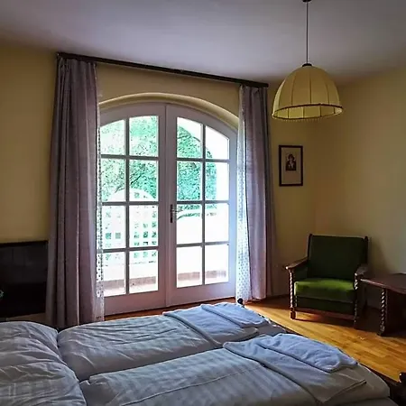 Cseri Vendeghaz Hotel