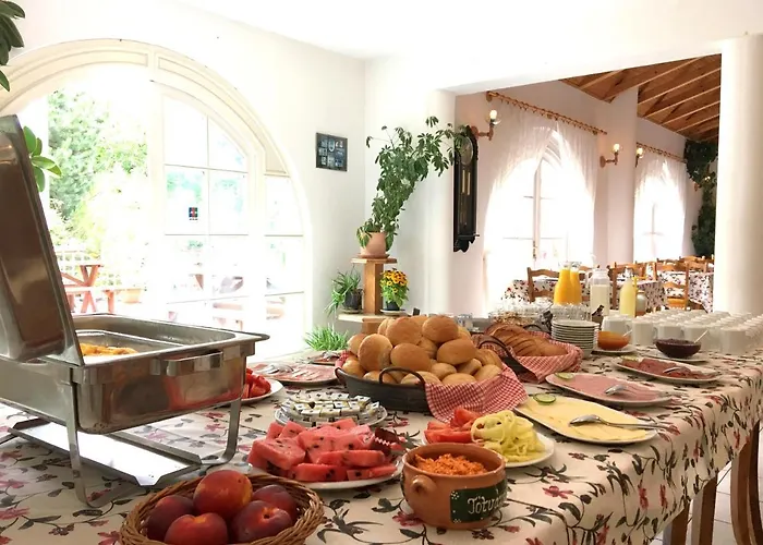 Cseri Vendeghaz 3* Totvazsony